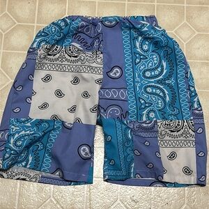 6/$25 bandana print shorts